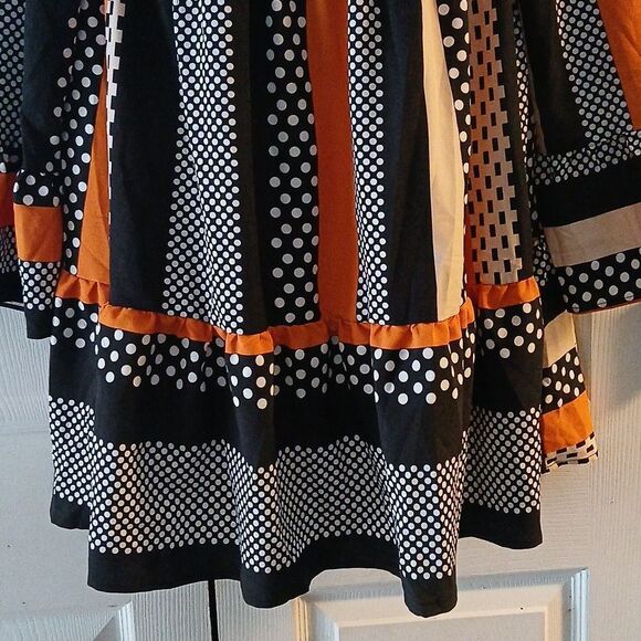 Striped Polka Dot black white orange fall halloween flouce dress Sz S NWOT - Picture 2 of 10